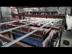 แผงตาข่ายเชื่อมในการผลิต